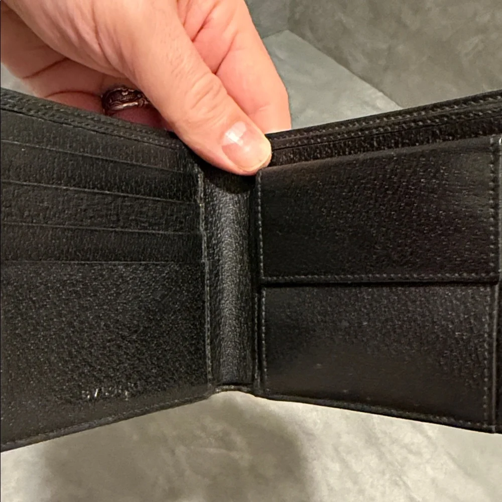 Bulgari Black Textured Card Holder Bifold Wallet - Picture 3 of 6